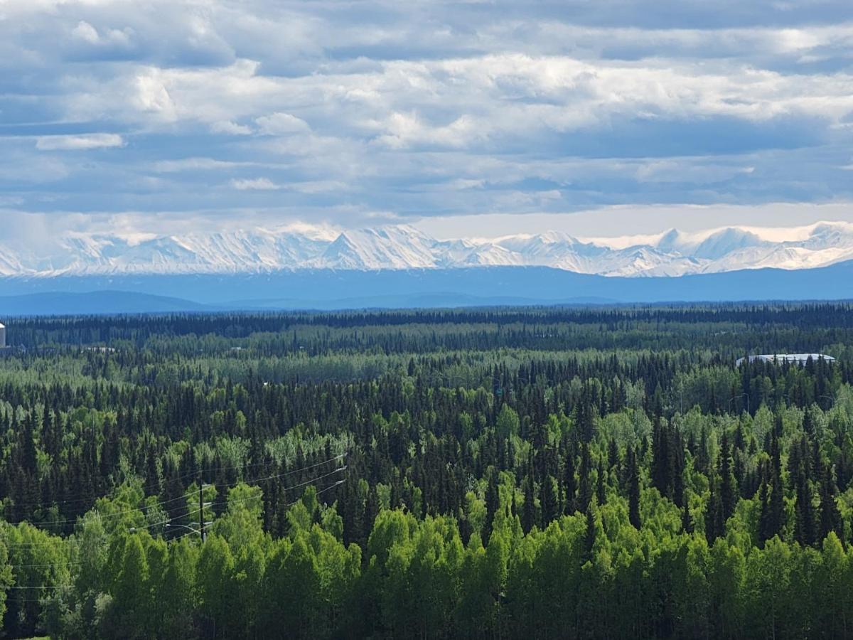 Alaska Grizzly Lodge Fairbanks Bagian luar foto