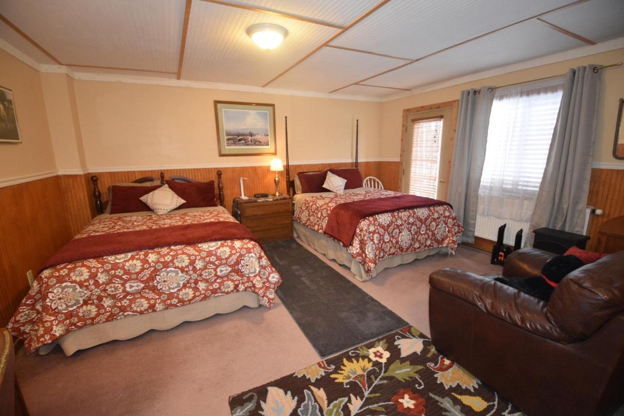 Alaska Grizzly Lodge Fairbanks Bagian luar foto