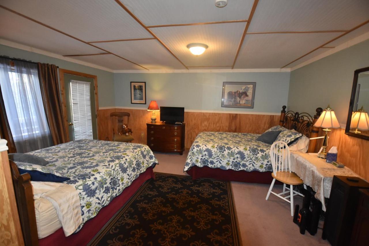 Alaska Grizzly Lodge Fairbanks Bagian luar foto